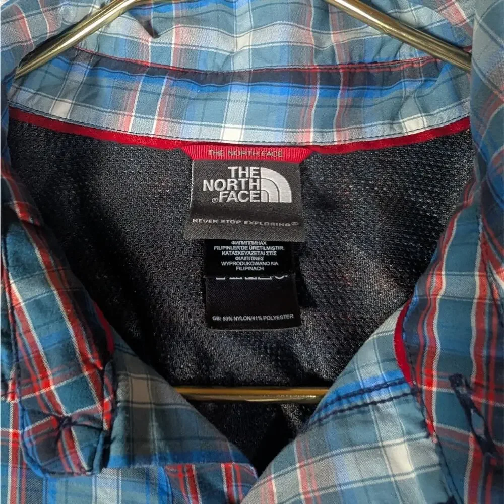The North Face Casual Button Down Mens Size Large Blue Red Shirt Hiking Outdoors